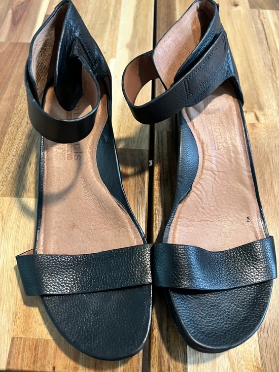 gentle souls Shoes - gentle souls Black Leather Ankle-Strap Sandals